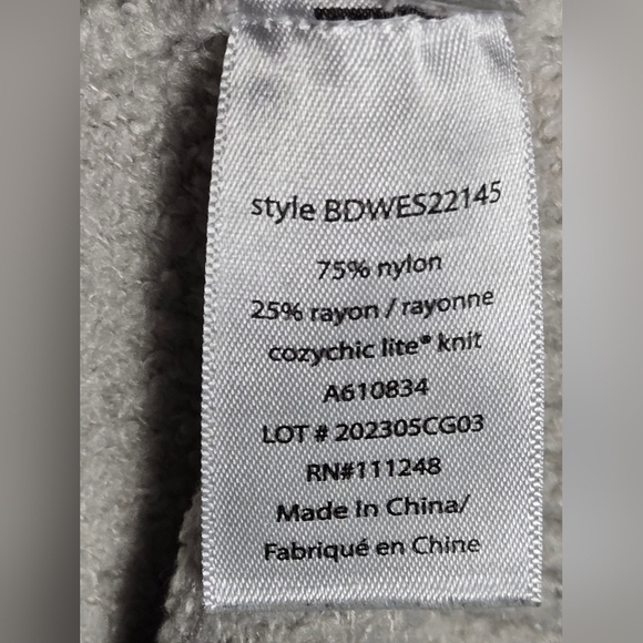 Barefoot Dreams Cozychic Quiet Luxury Loungewear Luxe V-Neck Sweater, Large - Picture 3 of 3